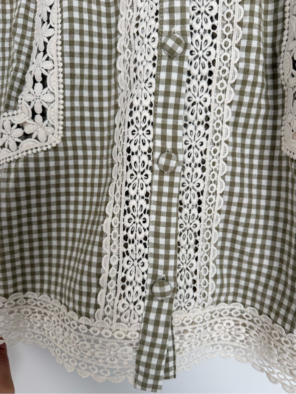 Olive Gingham Crochet-Trim Sleeveless Top - Picture 3 of 6
